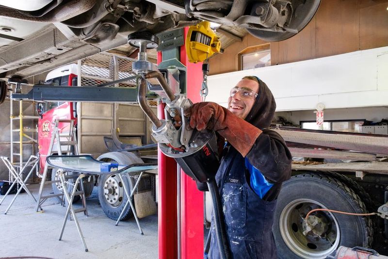 The Auto Panels Waikiwi Ltd